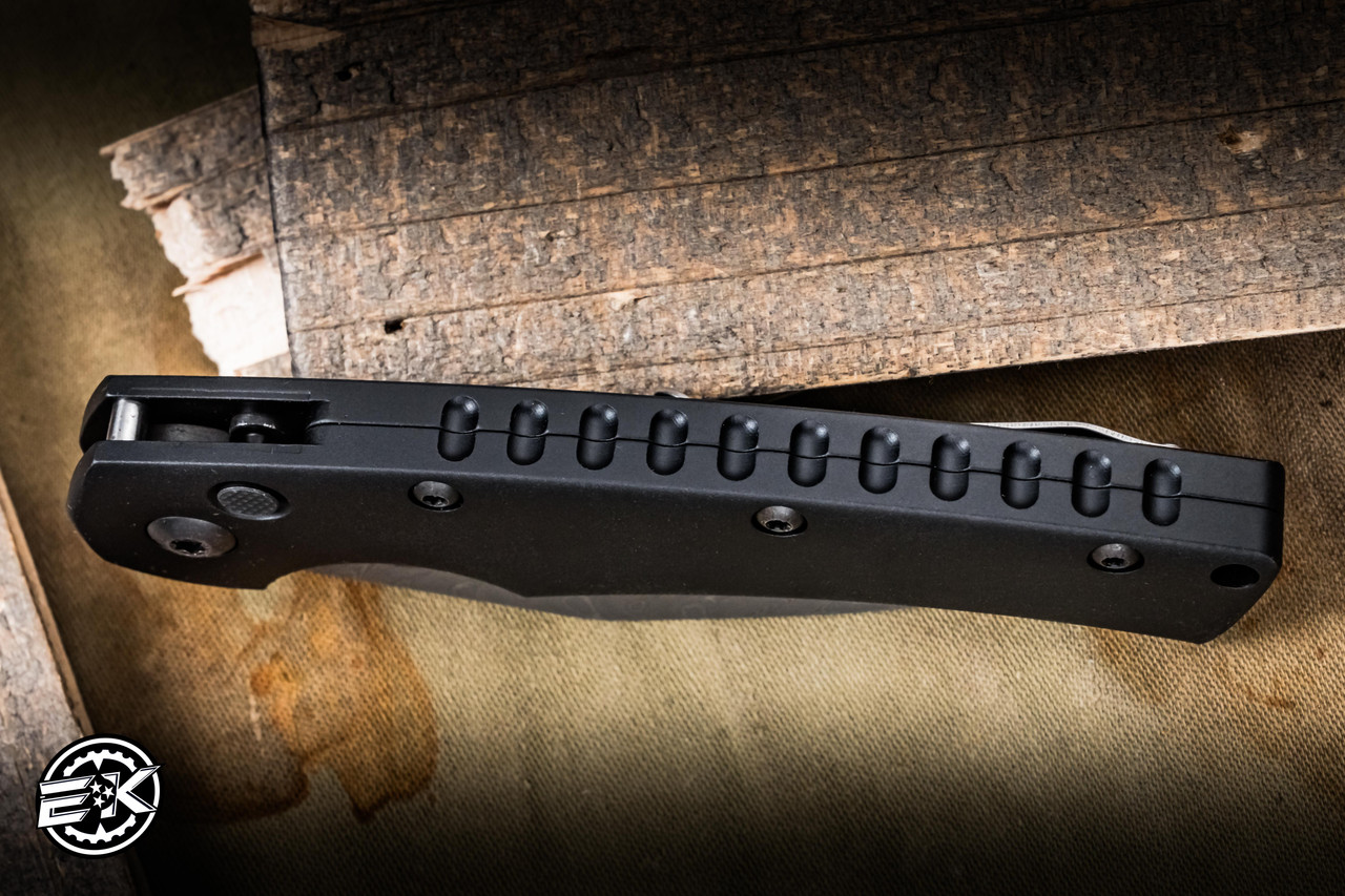 Defiant 7 Seax Automatic Folding Knife Black Aluminum 3.5
