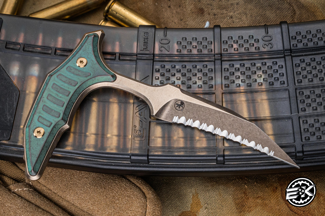 Microtech Marfione Select Bee Push Dagger Antique Green Titanium