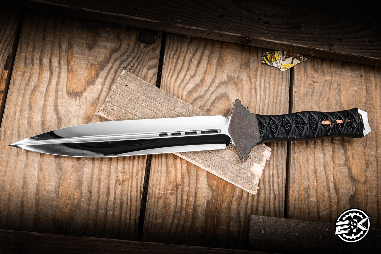 Marfione Custom Vipera Short Sword Hellfire Titanium Deerskin