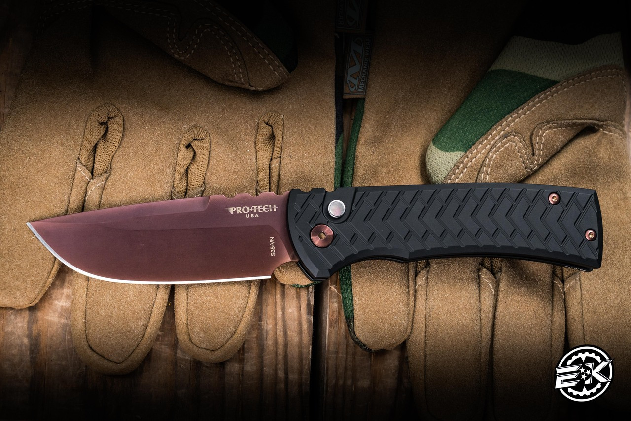 Chaves Knives/ProTech 229 Redencion Black Tread Aluminum 3.3