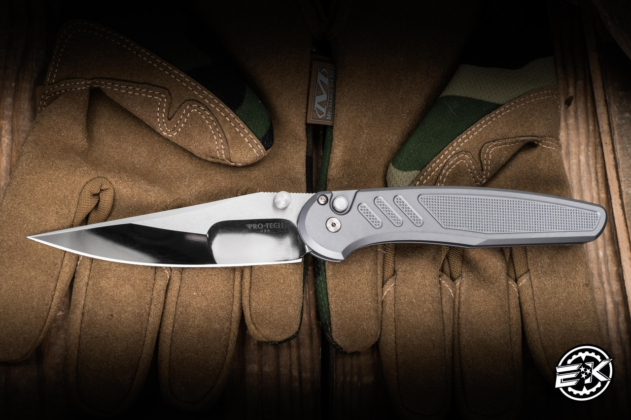 ProTech x Peace Neighbor Custom Avalon Manual Knurled Grey