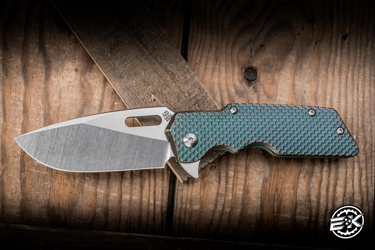 A2D Attn2Detail Mercantile Mark 1 Large Double Divot Titanium 4