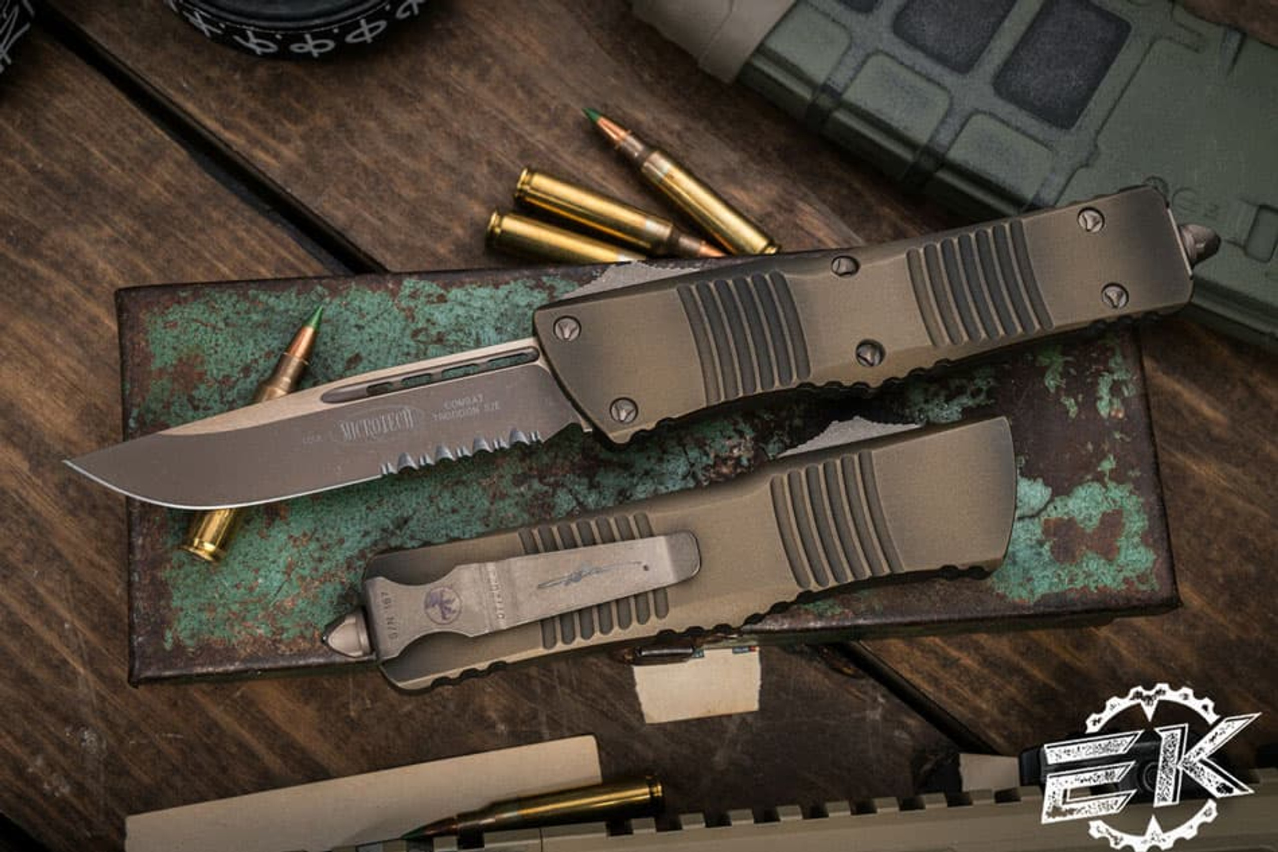 Microtech Giant Halo 3x-- Huge Otf Knife Microtech Combat Troodon OTF Automatic Knife Antique Bronze 3.8" Drop
