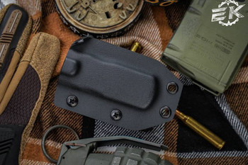 A Detailed Guide to Knife Sheath Types by Carry Method