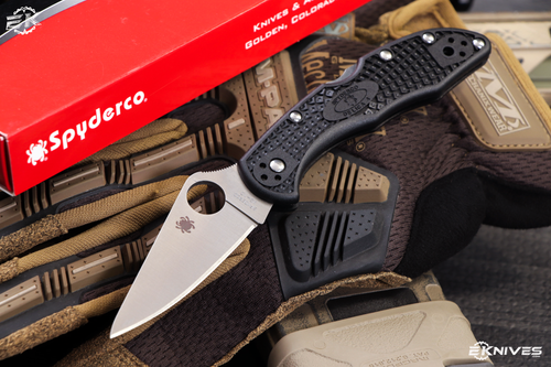 Spyderco Delica 4 Flat Ground Knife Black FRN 2.9" Satin C11FPBK