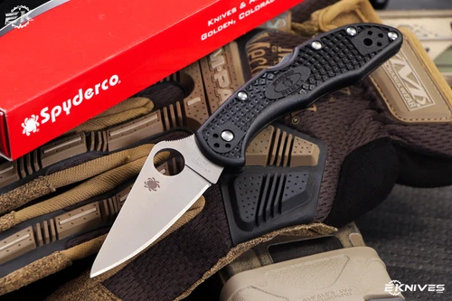 Spyderco Delica 4 Folding Knife Black Textured FRN 2.9" VG-10 Drop Point Satin C11FPBK