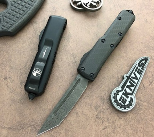 Microtech UTX-85 Signature CF/TI Blue Ringed Accents Damascus TE 233-16CFTI 1