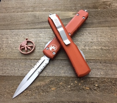 Microtech Ultratech Orange Contour DE Satin Serrated 122-5CCOR