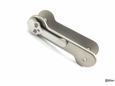 KEYBAR Chaves Knives Edition Blasted Titanium Skull Clip
