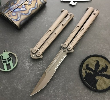 Microtech Tachyon III Tan Balisong SE Serrated 173-2TN