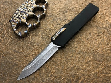 Heretic Knives Cleric OTF Black/Marble CF Auto SE 3.5" Damascus