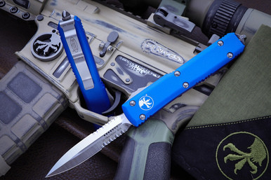 Microtech Ultratech Blue OTF Automatic Knife D/E 3.4" 204P Dagger Satin Serrated 122-5BL