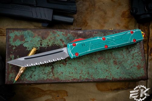  Microtech Ultratech Bounty Hunter OTF Automatic Knife 3.4\" Tanto Serrated Stonewash 123-12BH