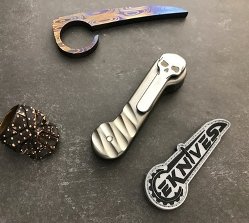 KEYBAR Chaves Knives Edition Carbon Fiber Titanium Skull Clip USN G9