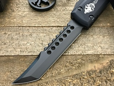 Microtech Ultratech Carbon Fiber Hellhound DLC 119-1DLCCF