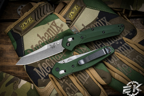 Benchmade Osborne 940 AXIS Lock Folding Knife Green 3.4" Satin Reverse Tanto 940