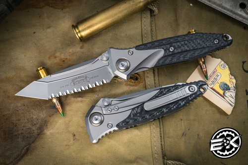 Microtech Socom Bravo Carbon Fiber Manual Bronze Collar Tanto Blasted Serrated 261-9CFTI