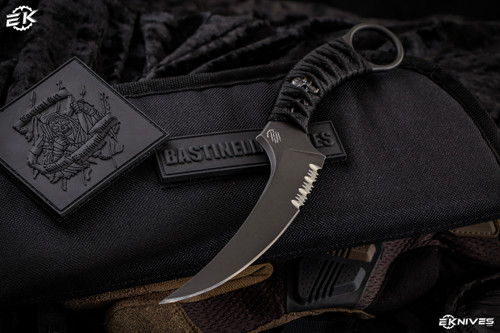 Bastinelli Knives "Mako" Black Tsuka Wrap Menuki 4" Dark Stonewash Serrated