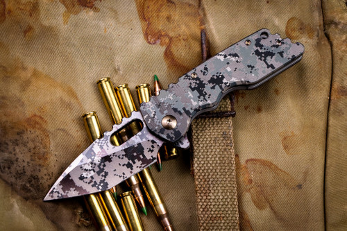 A2D Attn2Detail Mercantile Mark 2 Medium Titanium Digicam 3" Satin Tanto