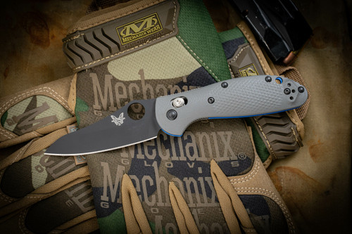 Benchmade 555-1 556-1 New G10 Gray Mini Griptilian 10PC BLUE Titanium –  xxxadrenalinxxx