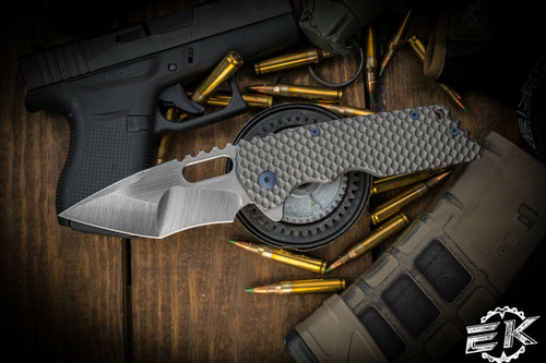  A2D Attn2Detail Mercantile Mark 2 Large Double Divot Titanium 3.75" Batwing 