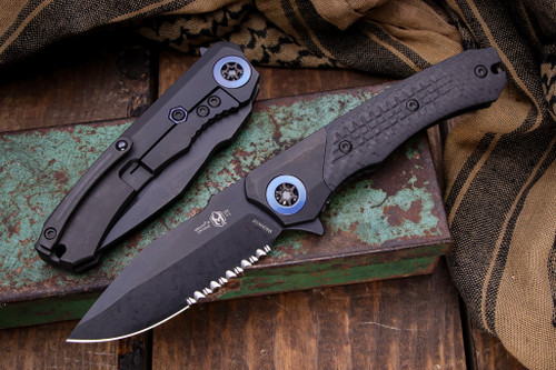 Heretic Knives "Wraith" Manual V3 Flipper Carbon Fiber/Titanium 3.6" DLC Drop Point Serrated H001-6B-BLUTI 