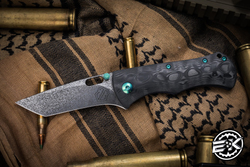 John Gray Rostrum Black Camo Carbon, Titanium 3.25" Black Rain Tanto