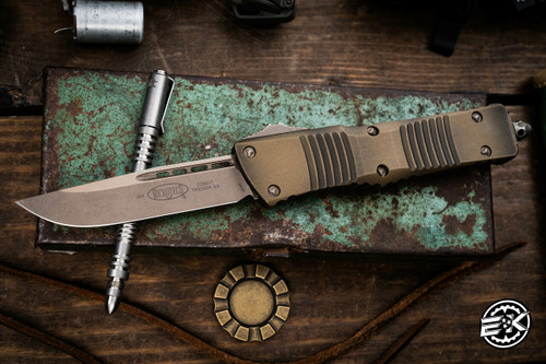 Microtech Combat Troodon Antique Bronze OTF 3.8" Bronze Apocalyptic Drop Point 143-13APABS (Preowned)