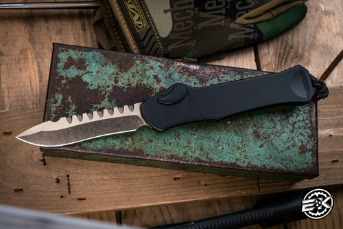 PREOWNED-Heretic Knives Hydra OTF Automatic Knife Black 3.6" Recurve Bronze H008-7A