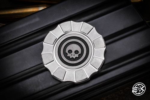 Hitex Gear Poker Chip Titanium PLAYGE Dark Skull COTMC