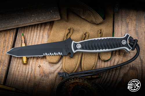 Half Face Blades Dive Black- White G10 4" Armor Black Cerakote