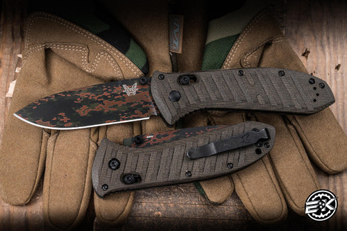 Benchmade Limited Edition Presidio II Axis Folder Knife 6061-T6 Aluminum 3.7" S30V  Drop Point 570CAMO-2601