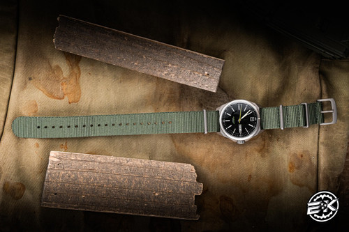 Big Idea Design Solar Field Watch 40mm Titanium, Stonewash 