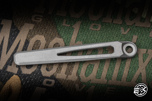 Chris Reeves MIM Pocket Clip & Screw, Glass Blasted