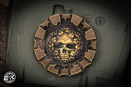Hitex/Atsukoubo COTMC Gear Poker Chip Titanium "Skulls in a Field of Sakura Flowers"