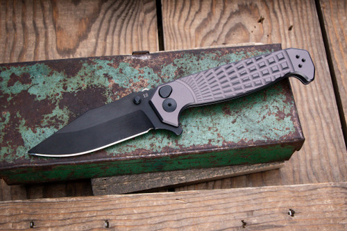 Preowned-Half Face Blades Crow Folder Knife Grenade Stippled Gray Aluminum 3.5" S45VN Drop Point Black