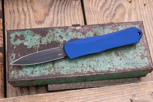 Preowned-Heretic Knives Manticore E OTF Blue Aluminum/Carbon Fiber 3" S35VN Dagger H028-6A-BLU/CF