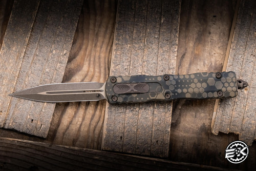 Microtech Dirac OTF Automatic Knife Badlands Hex Camo 2.9" M390 Bronzed Apocalyptic 225-13APBNHXCS