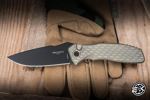 ProTech x Spartan Blades Pallas Automatic Folding Knife Distressed Green/Gold Lattice Textured Titanium3.7" MagnaCut DLC Black 2026.PALLAS.CUSTOM.007