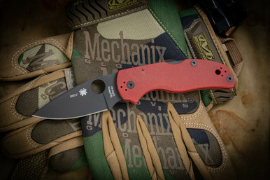 Spyderco Native 5 St Nick Red G10 3