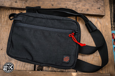 Bastinelli Knives/ Paladin33 Quick Detach Tactical Fannypack Black