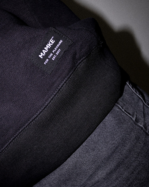 Basics Unisex Mikina s kapucí černá Basics Unisex Mikina s kapucí černá