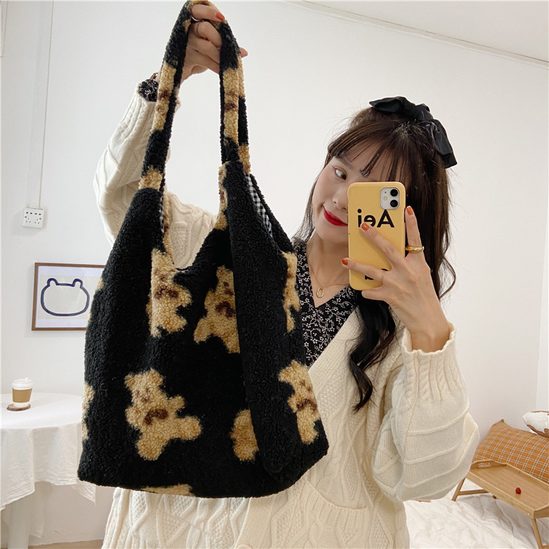 plush-bear-shoulder-bag-ying030-26-.jpg