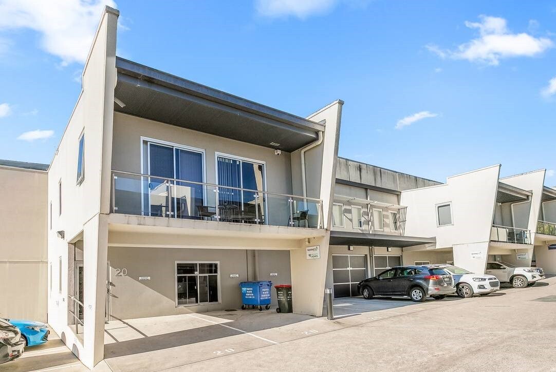 mainline-photo-warehouse-20-7-sefton-rd-2.jpg