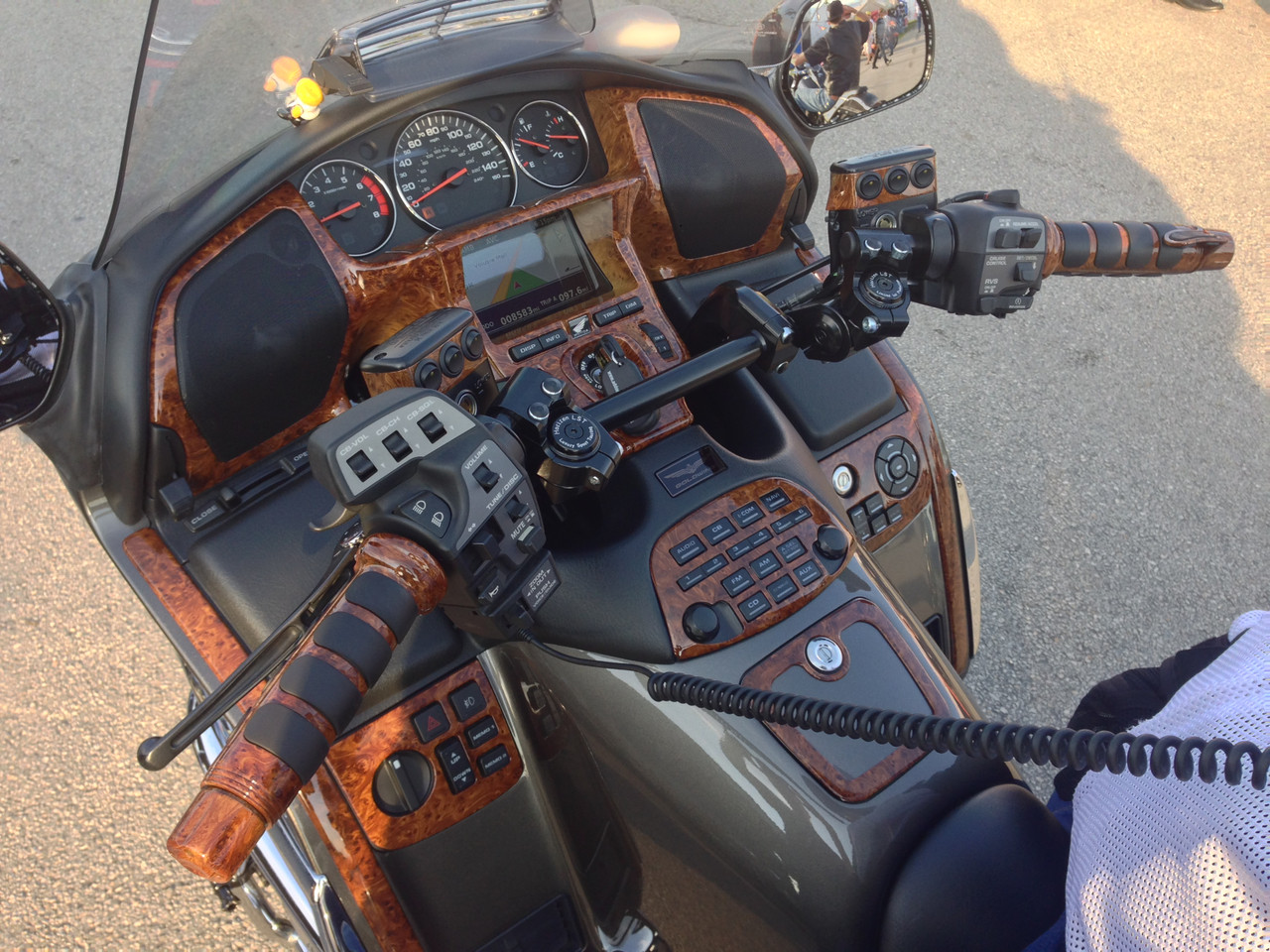 Honda F6B/GL1800 20012017 HeliBars® Horizon™ LST Handlebars HeliBars