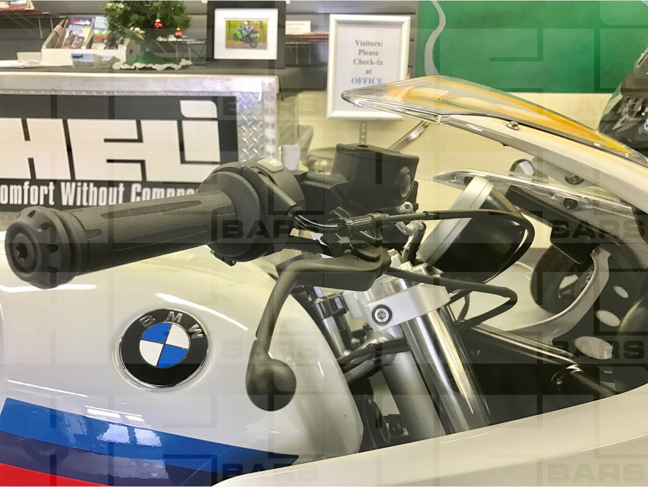BMW RNineT Racer replacement triple clamp with handlebar risers from ...