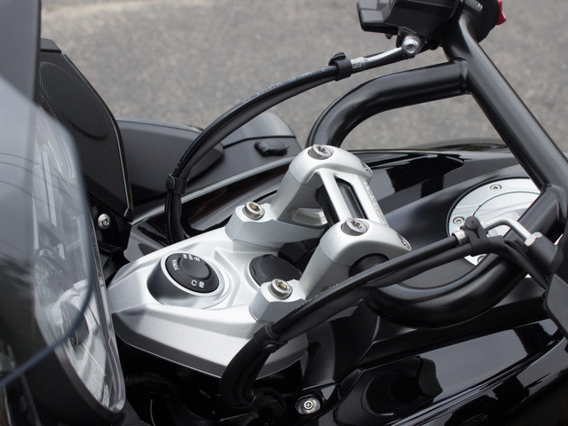 K1600B Bagger/GA Handlebar Risers by HeliBars