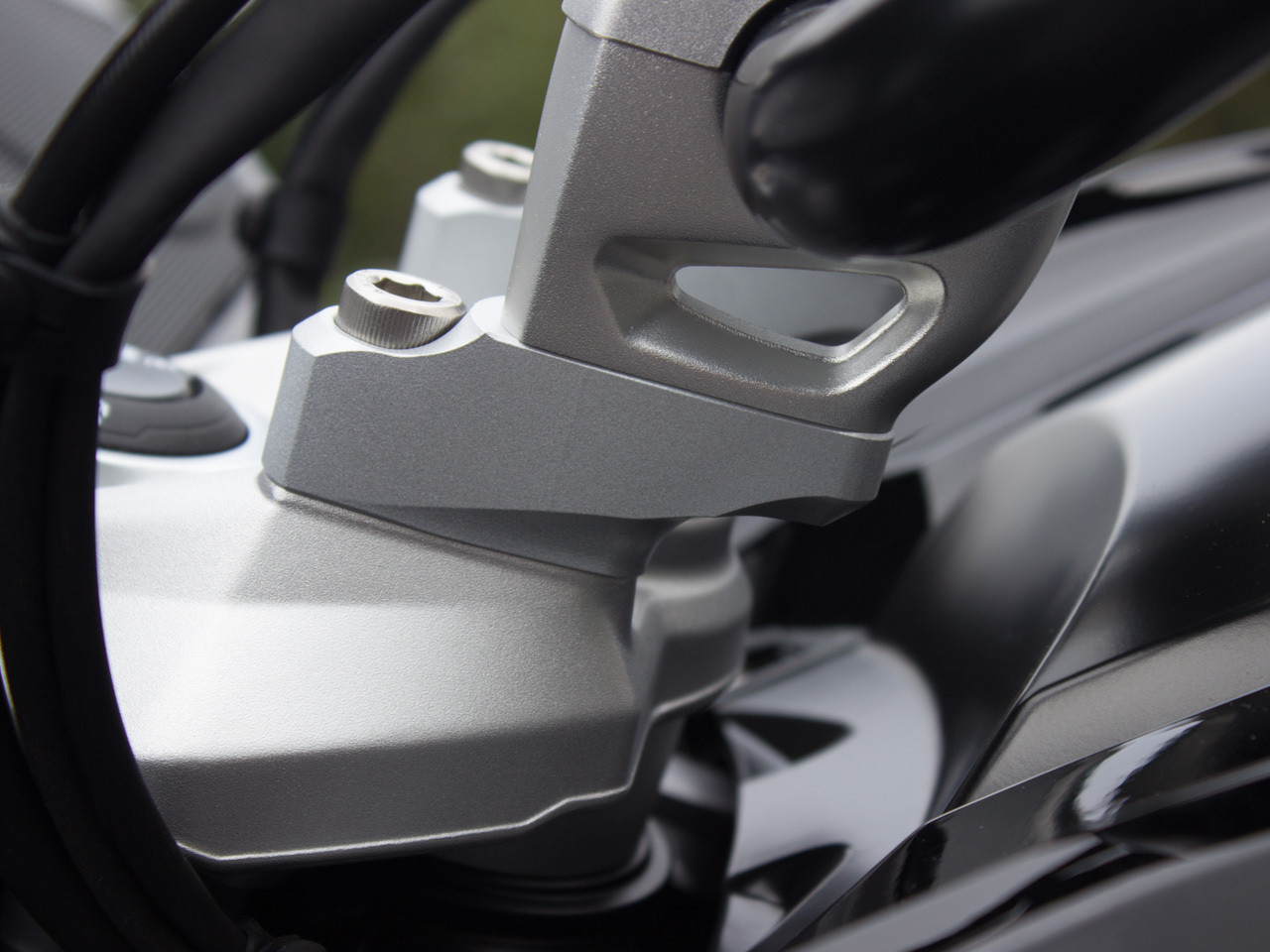 K1600B Bagger/GA Handlebar Risers by HeliBars