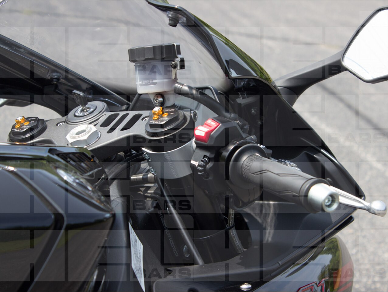 HeliBars® TracStar™ handlebar risers for Yamaha YZF R1 2015onwards