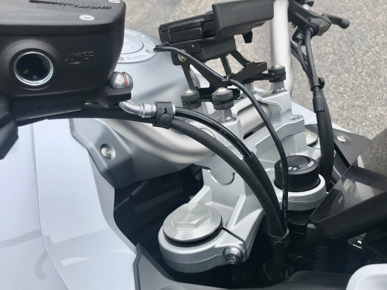 BMW F850GS-GSA F900XR-R HeliBars® Tour Performance™ handlebar riser